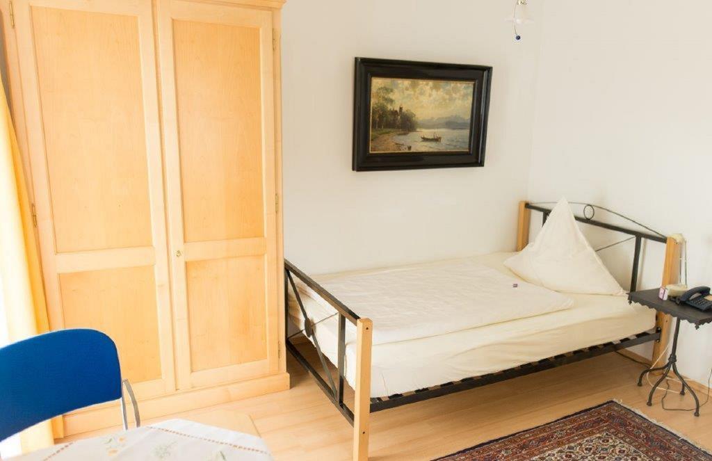 Auszeit - Ihr Sibyllenbad Gaestehaus Нойалбенройт Екстериор снимка
