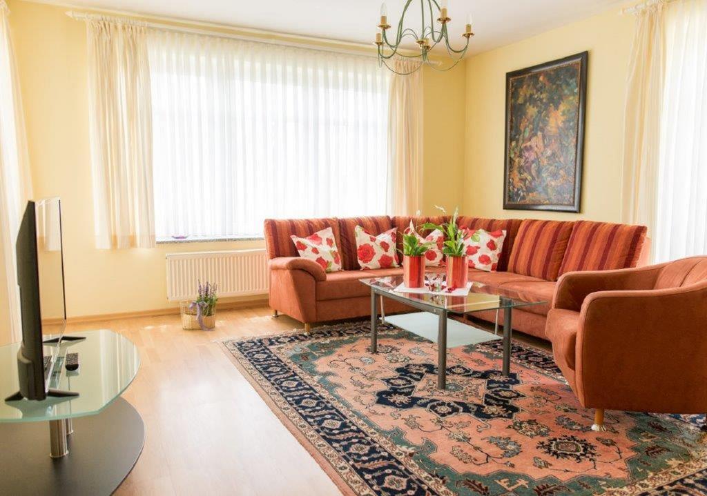 Auszeit - Ihr Sibyllenbad Gaestehaus Нойалбенройт Екстериор снимка